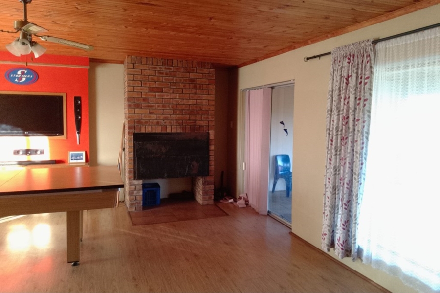 4 Bedroom Property for Sale in Stanford Western Cape